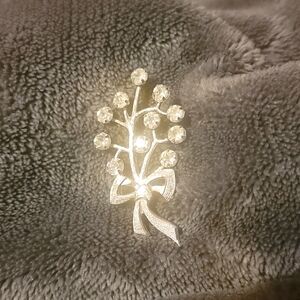 Vintage crystal brooch